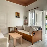 Apartman Iri's Place *
