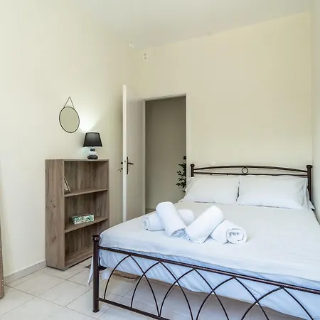 Διαμέρισμα Iri's Place *